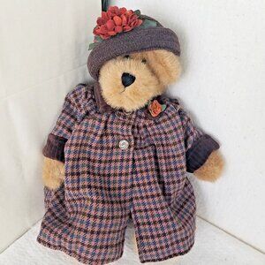 Boyds Bears Friends Amanda K Huntington 912025 plush stuffed animal hounds tooth